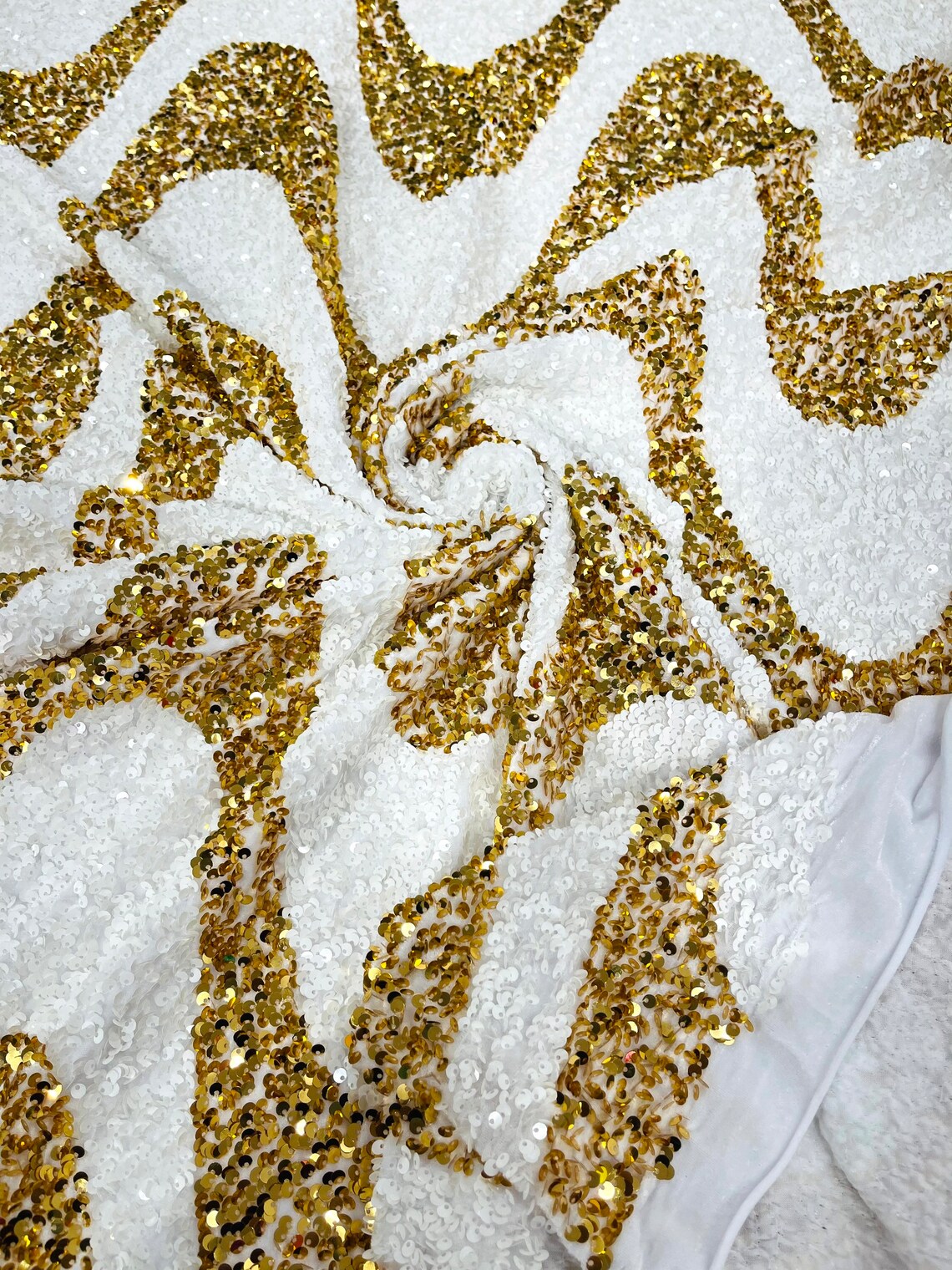 WAVE SEQUIN VELVET - Wave Design  Stretch Velvet All Over 5mm Shining Sequins 2 Way Stretch- GOLD/WHITE - Sold By The Yard.- For Fashion Dress Evening Dress Prom Quinceanera