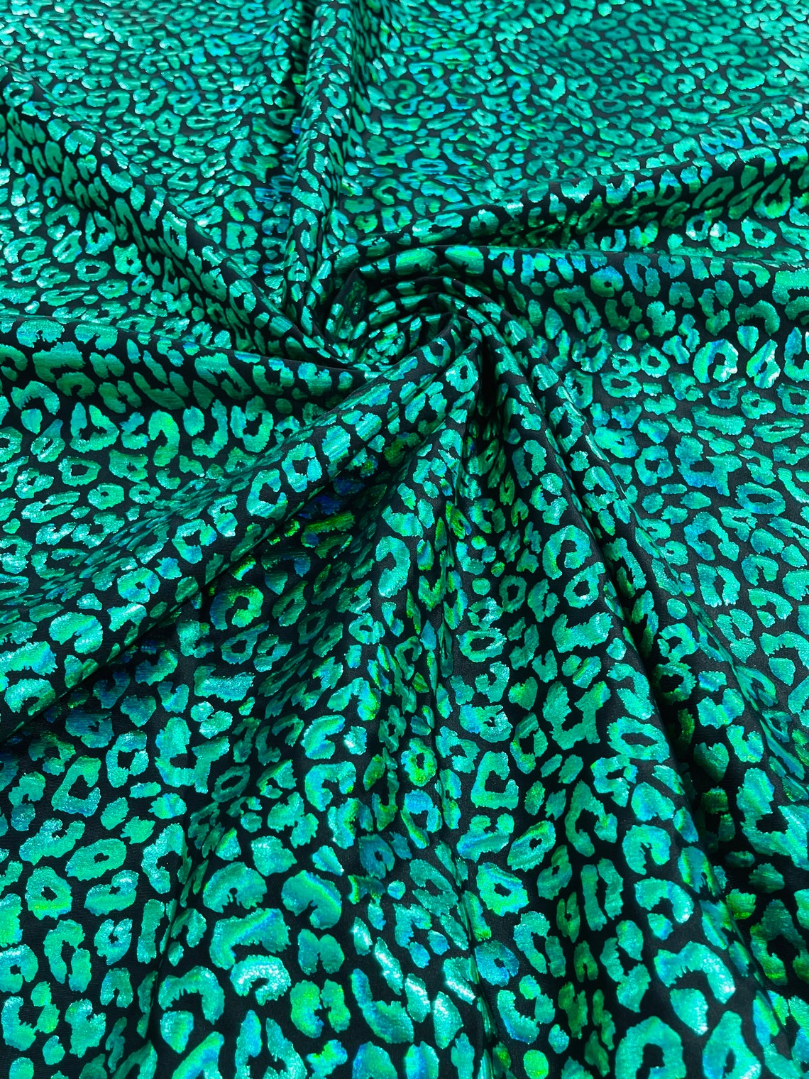 LEOPARD - Print Poly Spandex Fabric 4 Way Stretch - Sold By The Yard - GREEN - Ideal For Dostumes, Dresses, Leggings, (