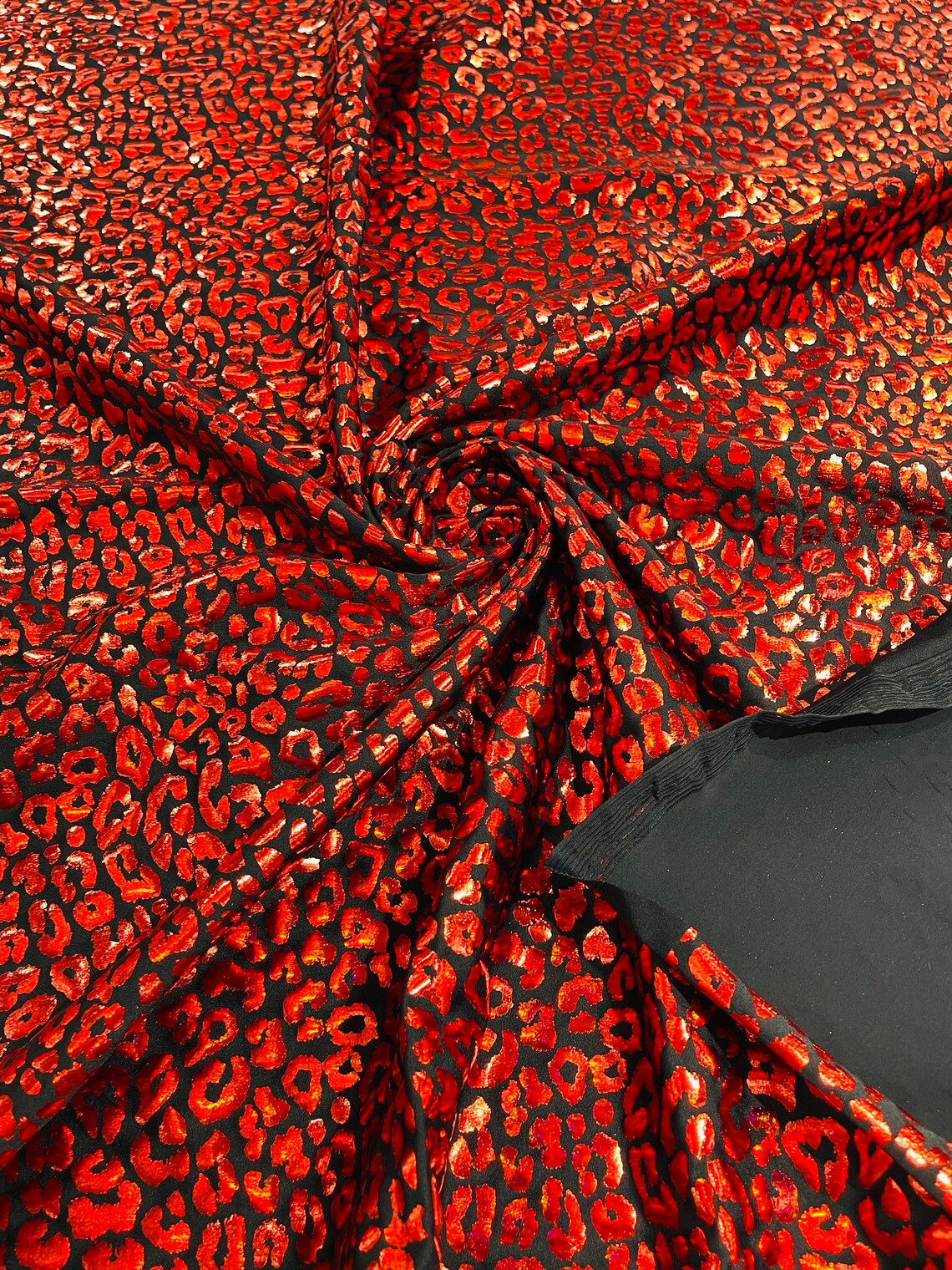 LEOPARD - Print Poly Spandex Fabric 4 Way Stretch - Sold By The Yard - RED - Ideal For Dostumes, Dresses, Leggings,