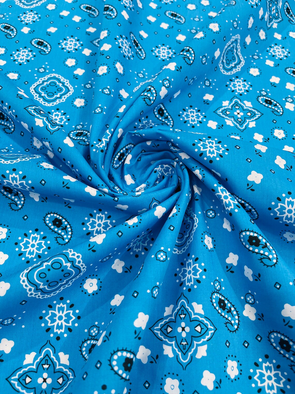 Bandana Print Fabric,- TURQUOISE - Good for Face Mask Covers, Clothing/costume/Quilting Fabric By Yard.