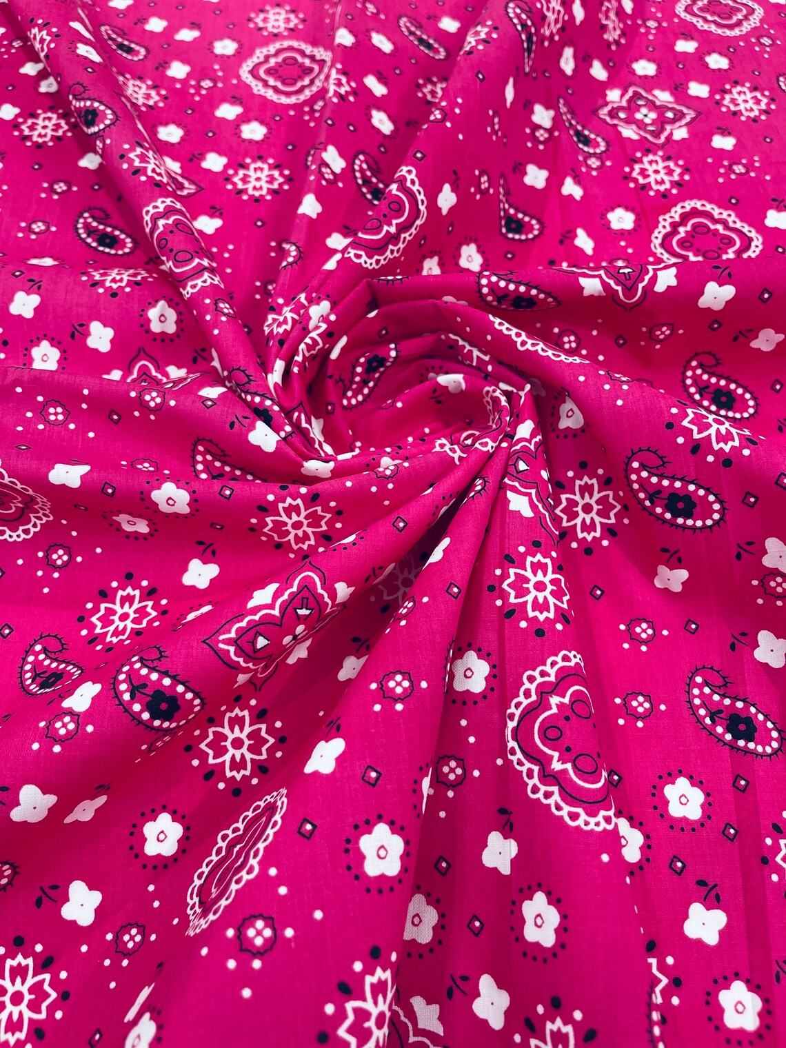 Bandana Print Fabric,- FUCHSIA - Good for Face Mask Covers, Clothing/costume/Quilting Fabric By Yard.