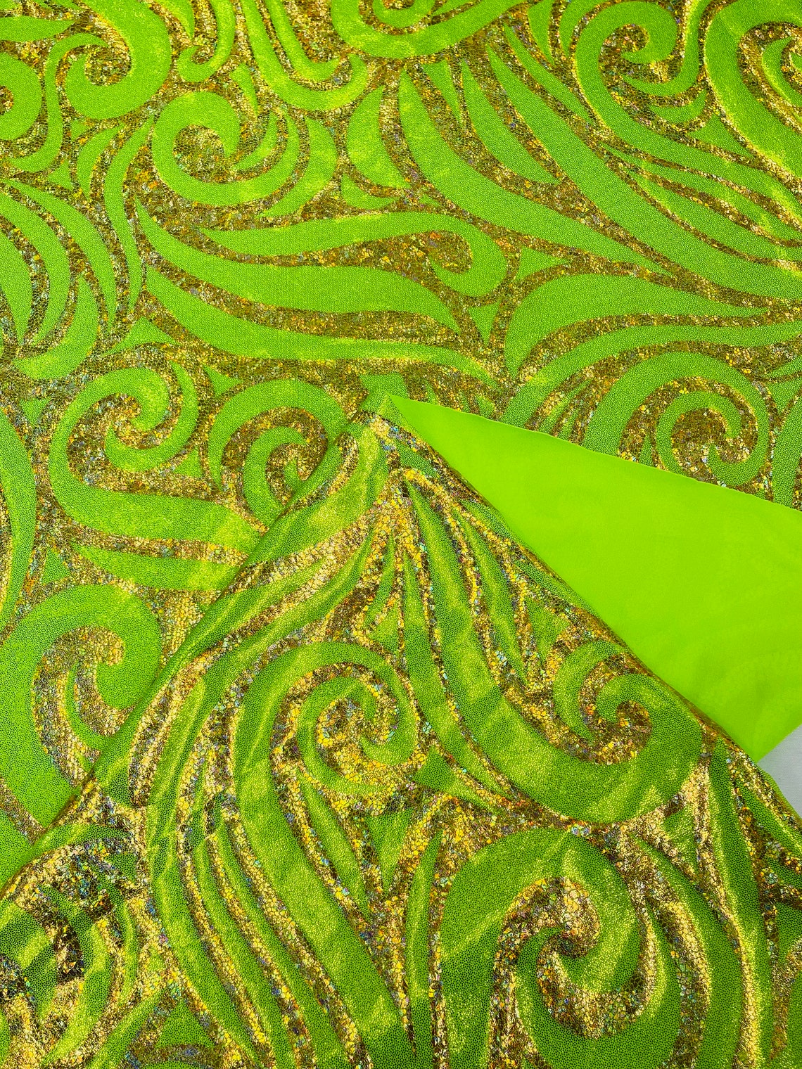 FLAME - Print Poly Spandex Fabric 4 Way Stretch - Sold By The Yard - LIME/GOLD - Ideal For Dostumes, Dresses, Leggings,