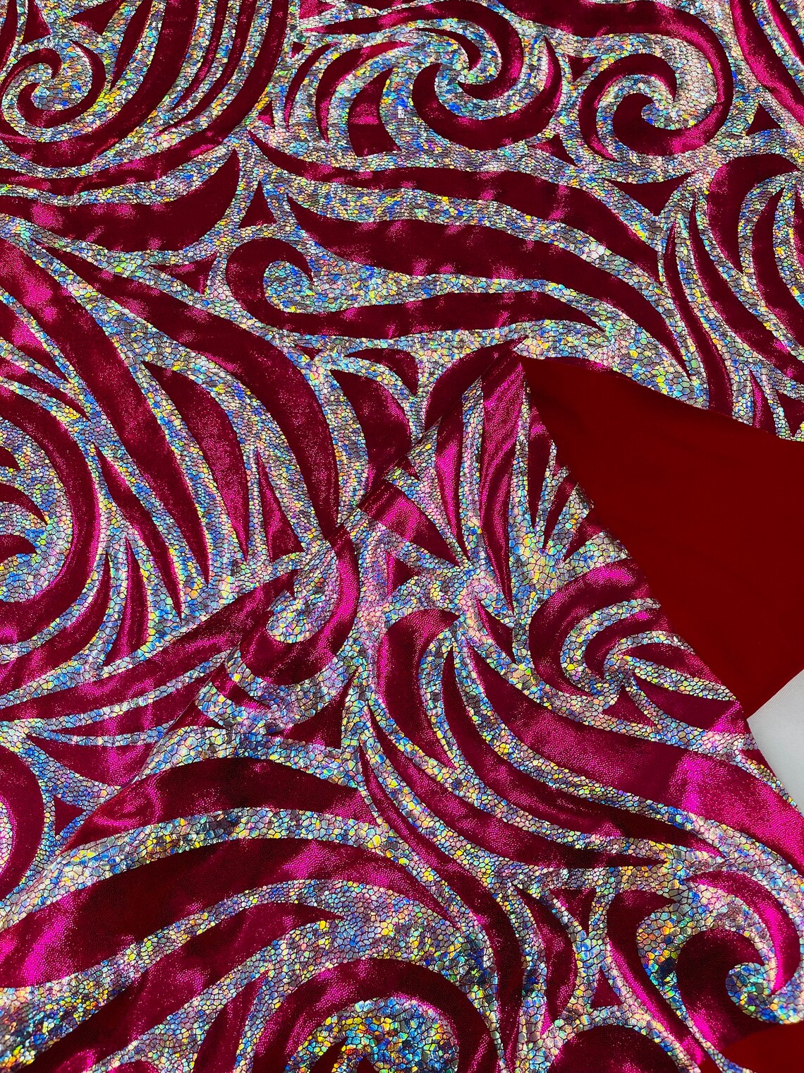 FLAME - Print Poly Spandex Fabric 4 Way Stretch - Sold By The Yard - FUCHSIA/SILVER - Ideal For Dostumes, Dresses, Leggings,