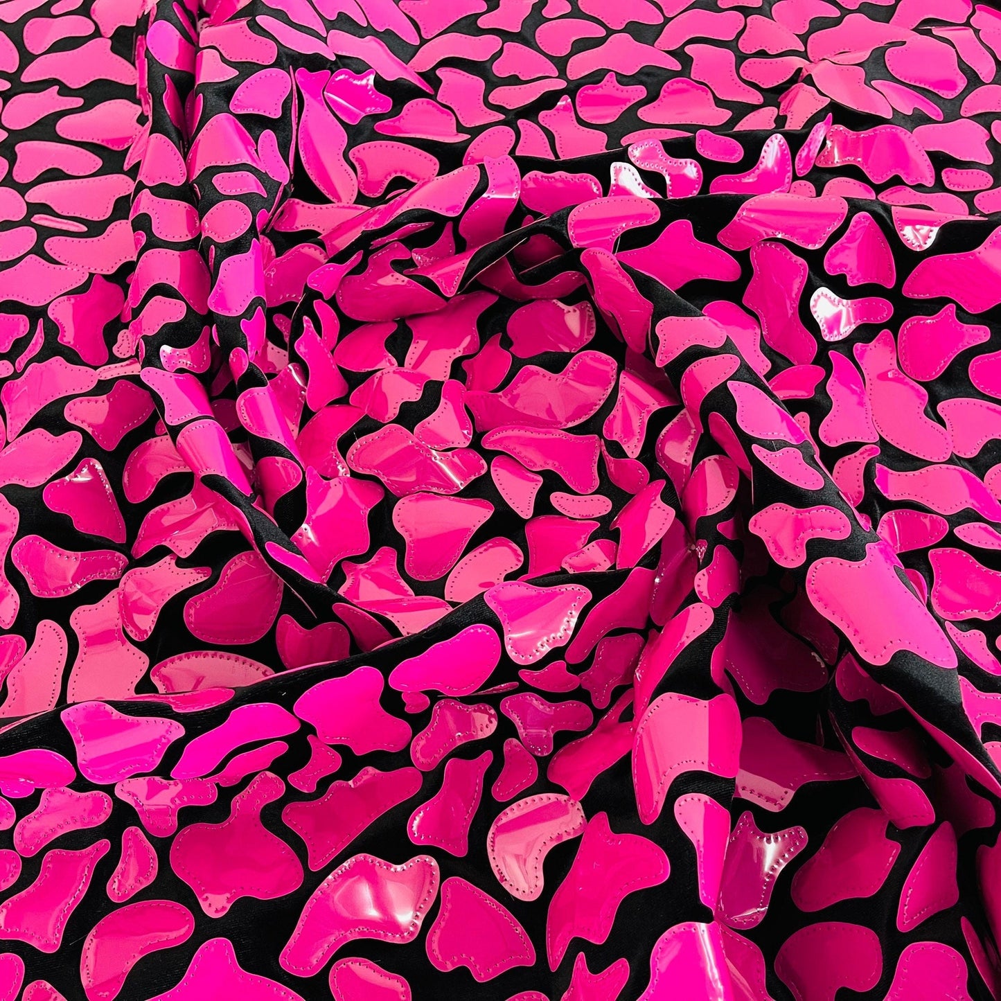 METALLIC GIRAF - Metallic Sequins Velvet Fabric - Black Stretch Velvet - SHINY - By The Yard. Hot Pink